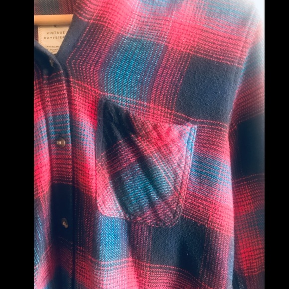 American Eagle Red Plaid Vintage Boyfriend Hooded Flannel - Picture 3 of 11